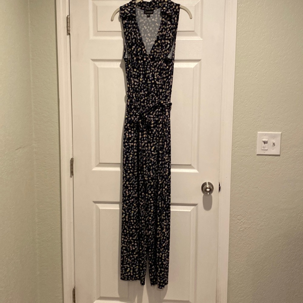 Jumpsuit sz L